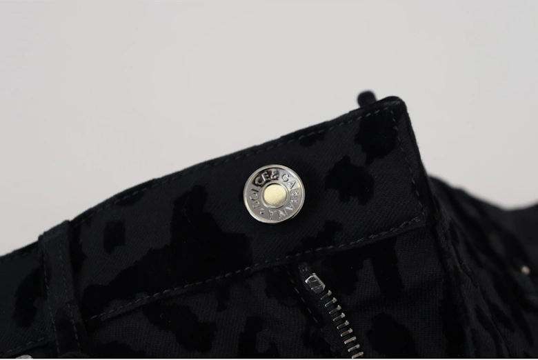 Velvet Leopard Print Shorts Women - Black