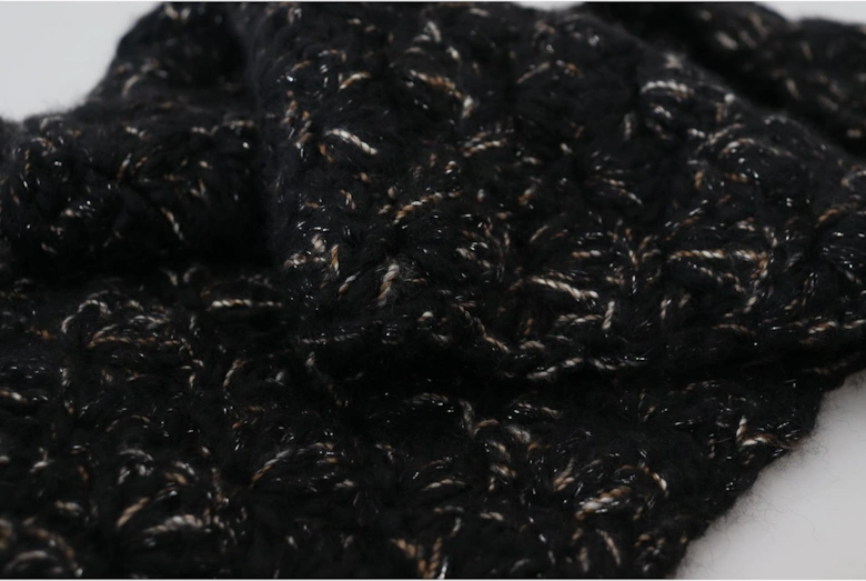 Luxurious Black Wool Blend Scarf with Logo Details Women Scarves