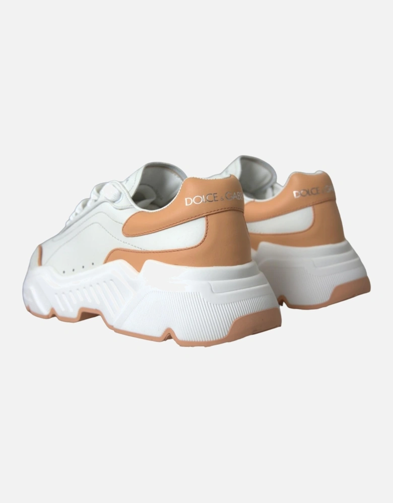 Low-top Leather Sneaker Shoes with Rubber Sole & Logo Details Women -