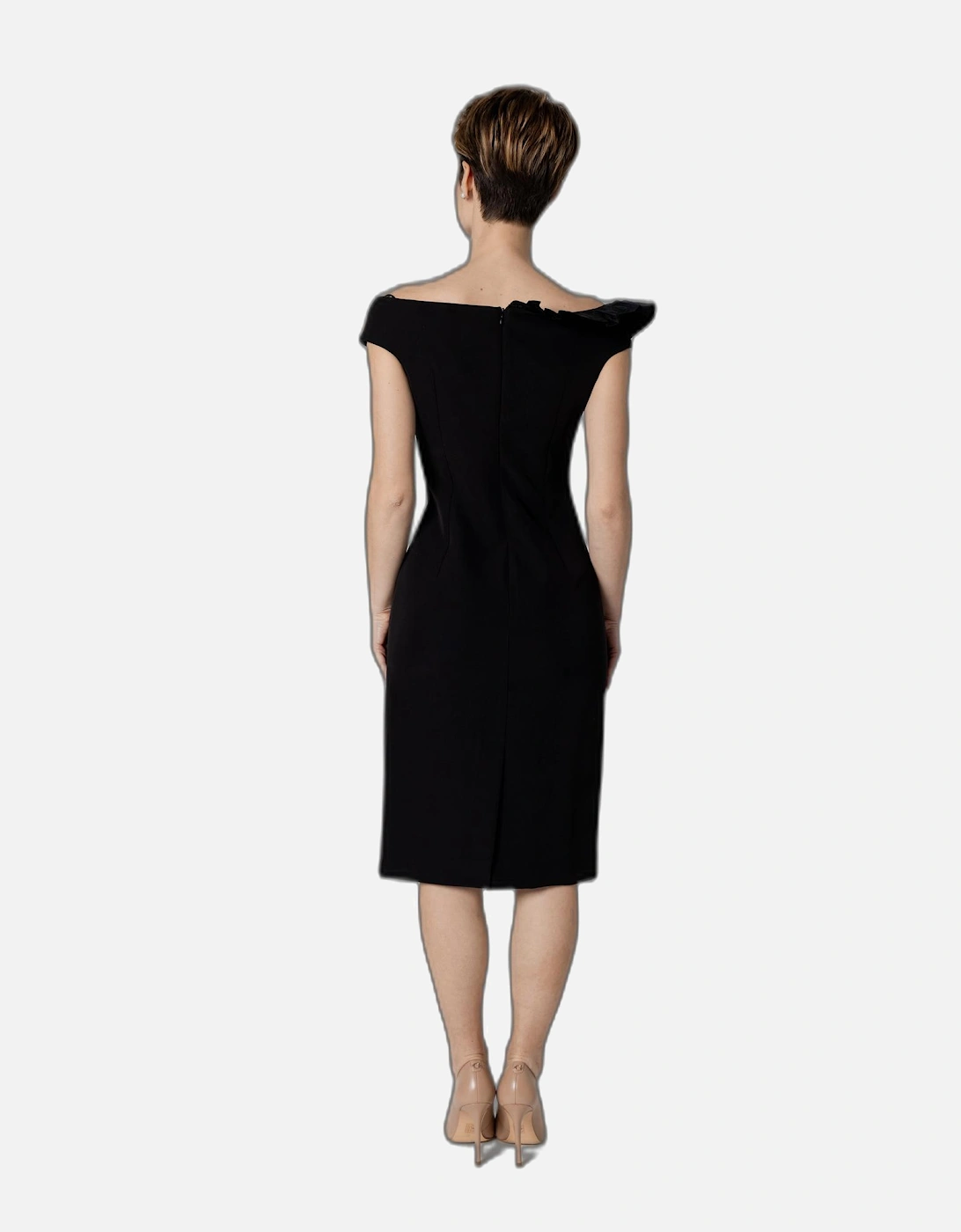 Black Boat Neck Dress with Zip Fastening Women Dresses