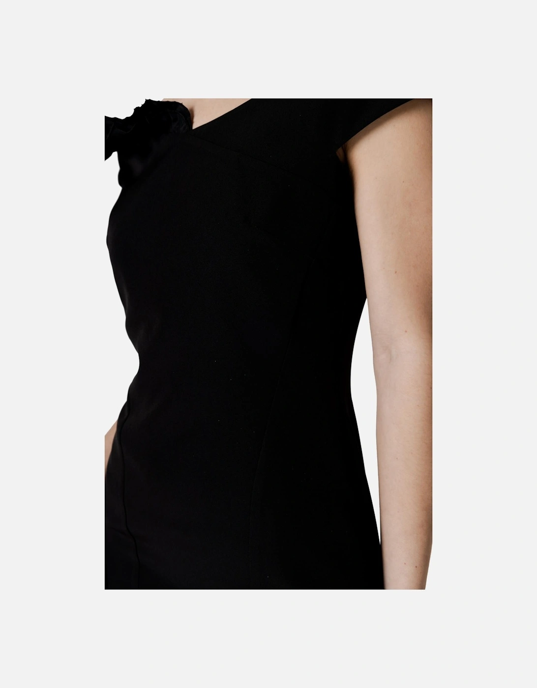 Black Boat Neck Dress with Zip Fastening Women Dresses