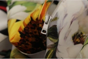 Thumbnail 6 of 6