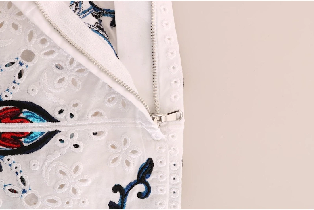 Floral Eyelet Cropped Pants Women - Multicolor Jeans