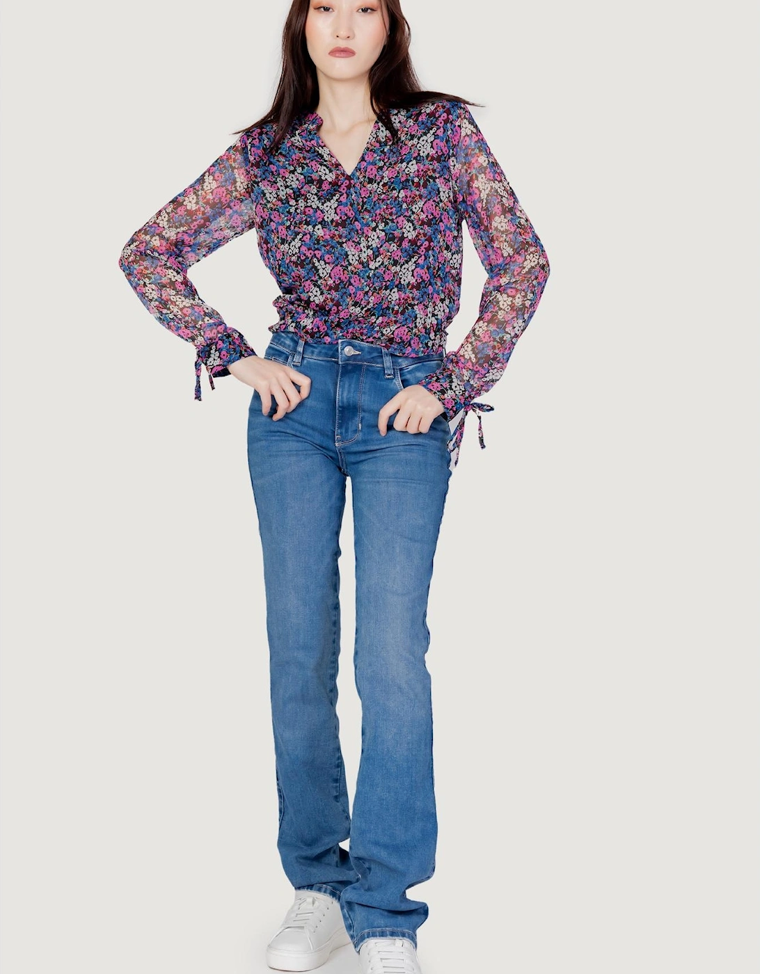HighRise Straight Jeans1981 Women - Blue
