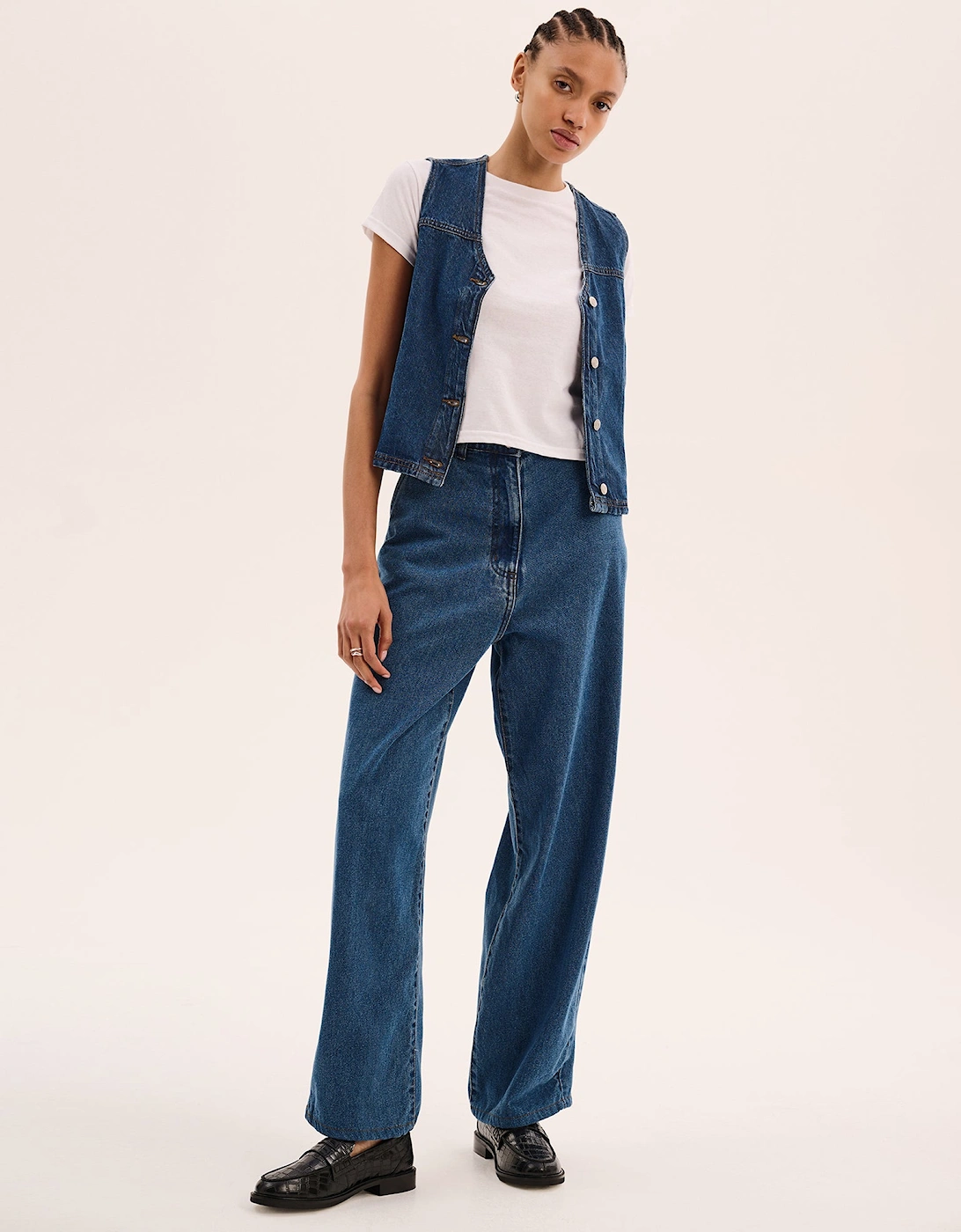 Jill Baby Tee in White