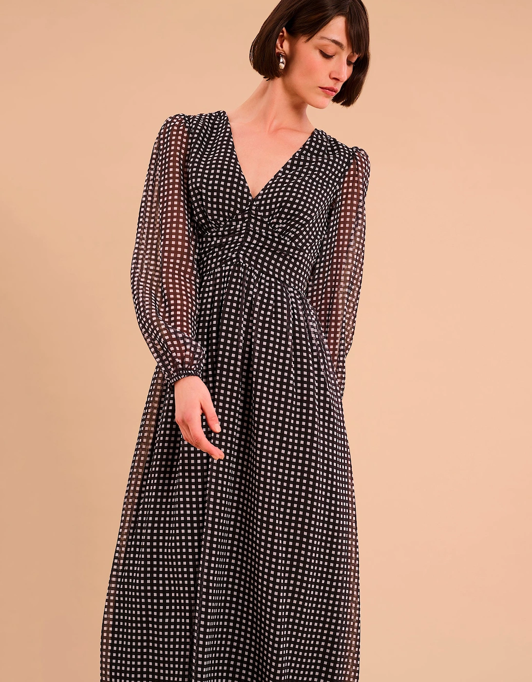 Gabriella Dress in Mono Gingham Print