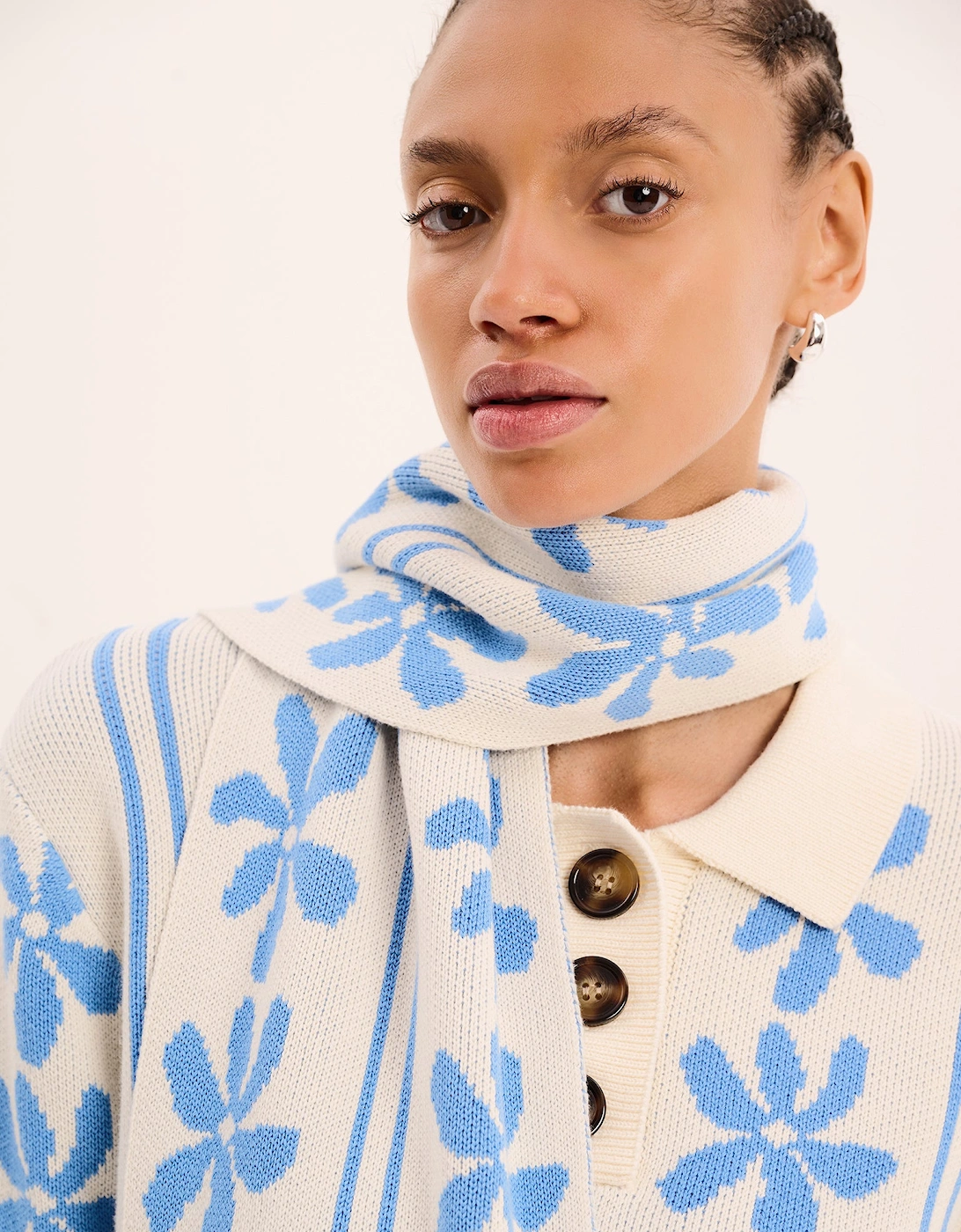 Molly Scarf in Blue Floral