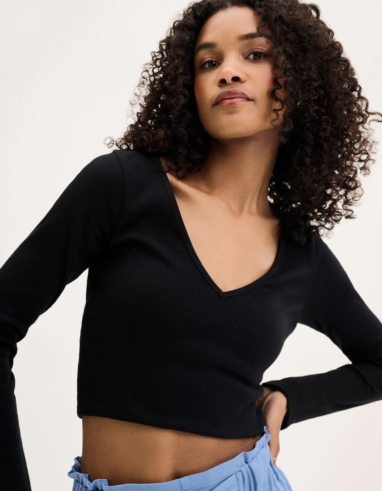 Sierra V Neck Crop Top in Black