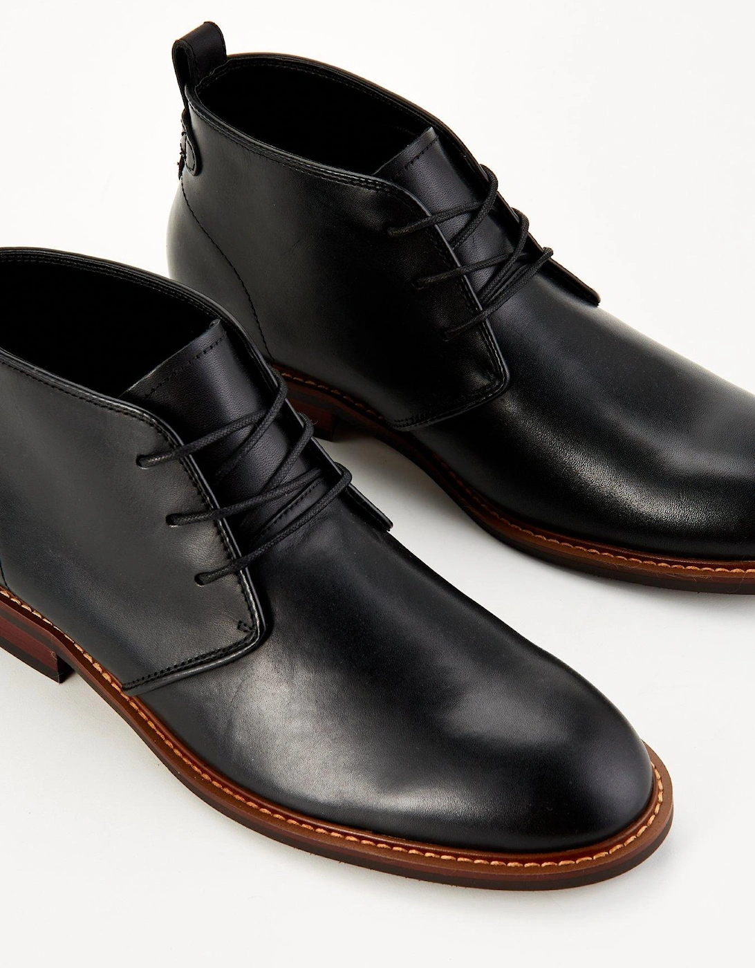 Leather Chukka Boot - Black