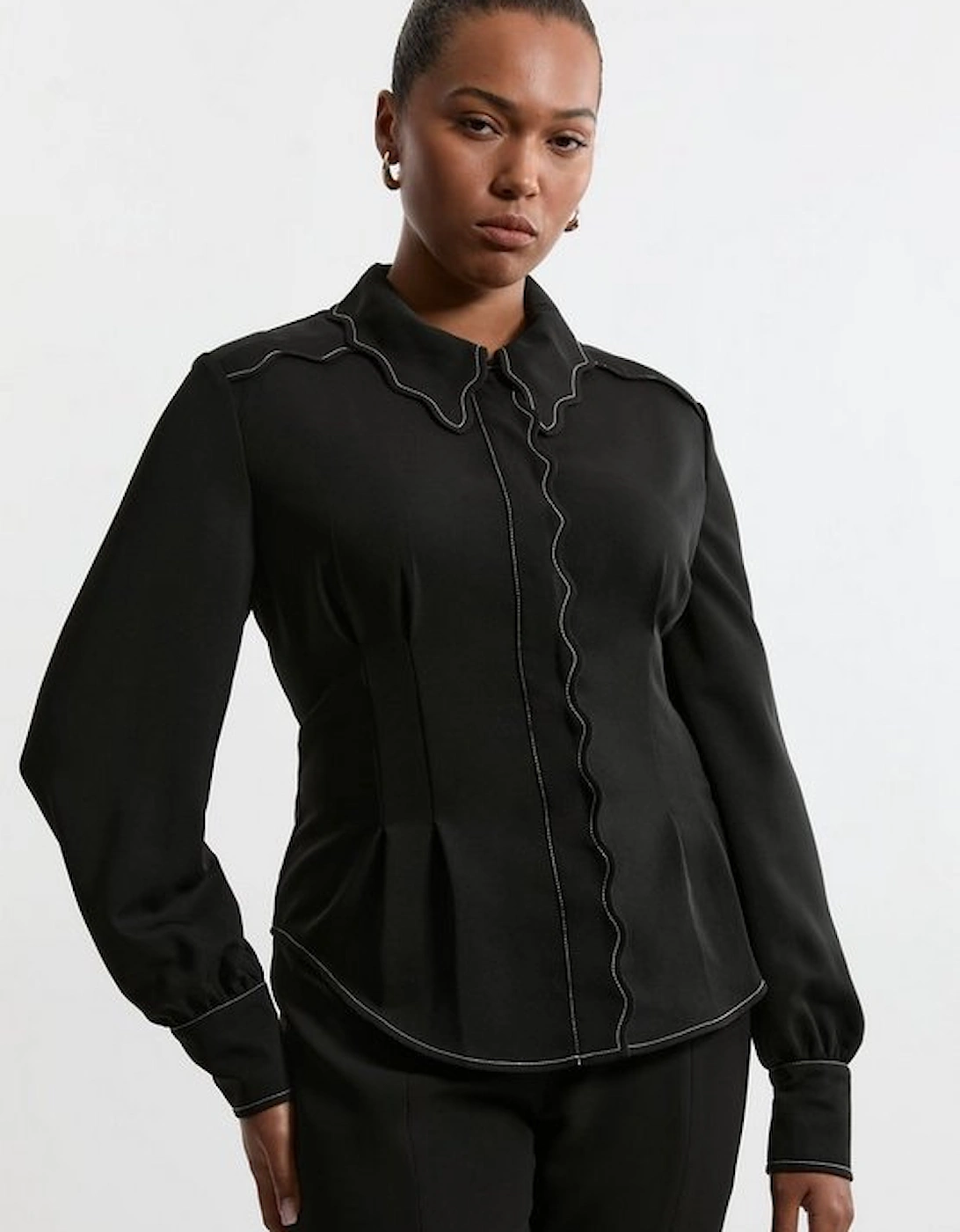 Plus Size Scallop Trim Woven Crepe Blouse, 5 of 4