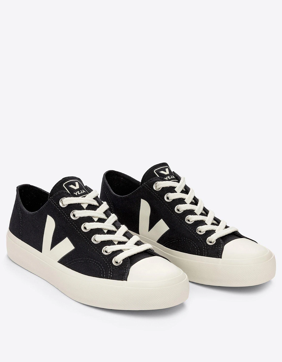 Women's Wata II Low Canvas Trainers - Black