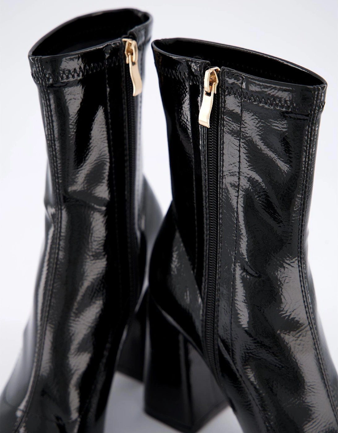 Tulipa Ankle Boots - Black