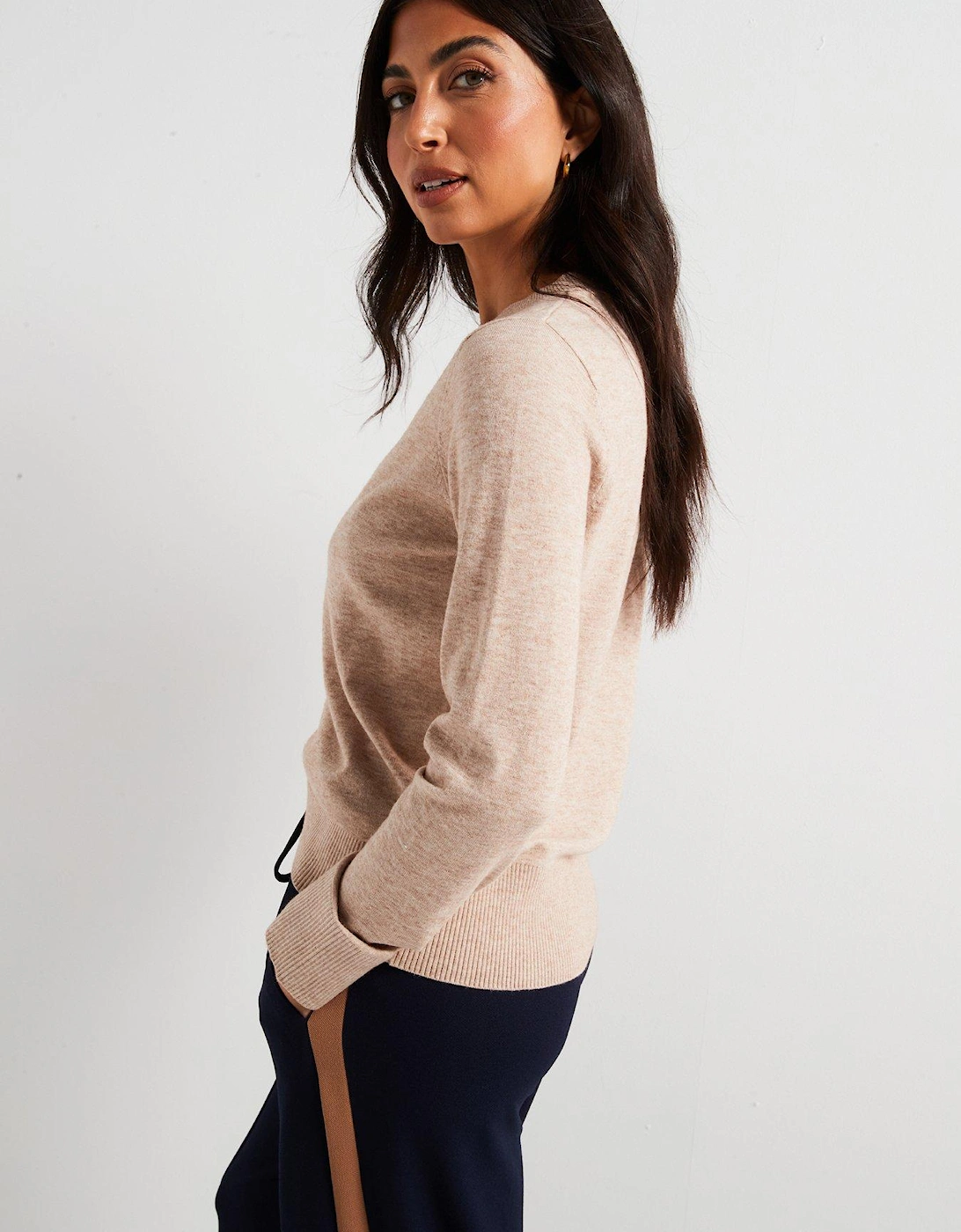 Relaxed Crew Neck Jumper - Beige