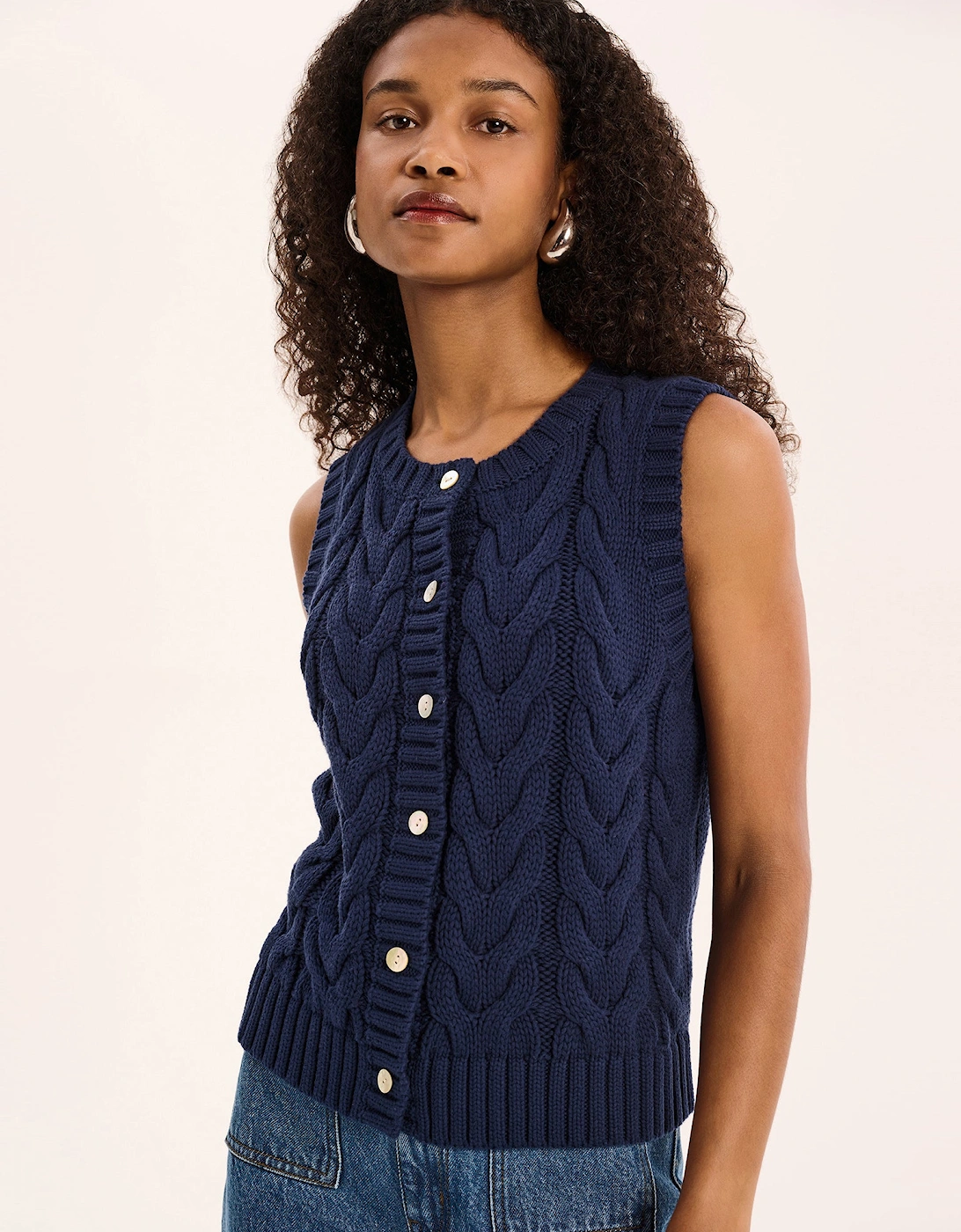 Matilda Cable Knitted Vest in Navy