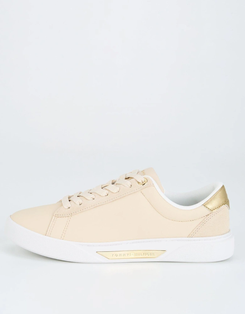 Court Logo Trainer - White