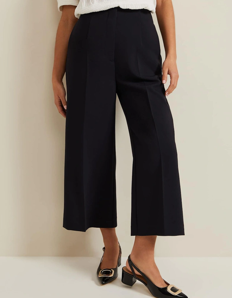 Petite Aubrielle Clean Crepe Culottes