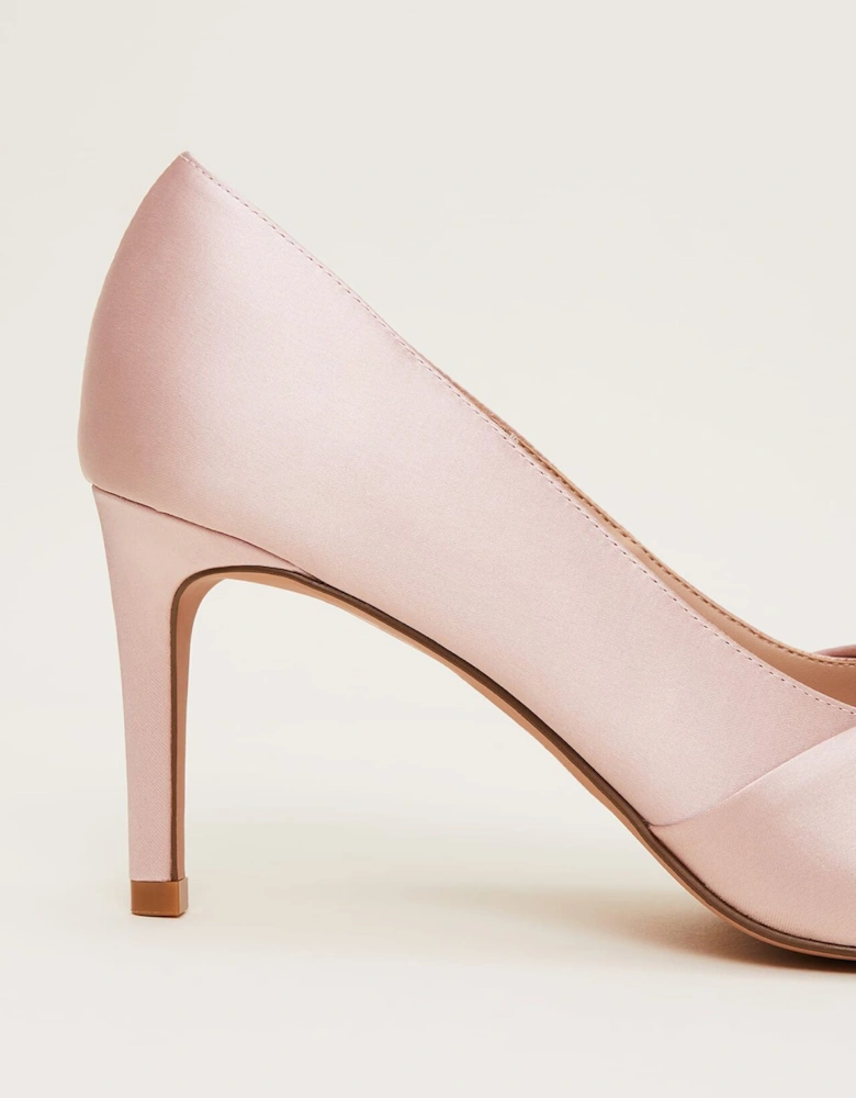 Satin Knot Front Court Shoe