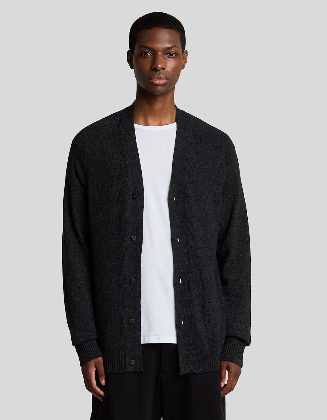 Lyle And Scott Men's V Neck Knit Cardigan - Black - Size: 36