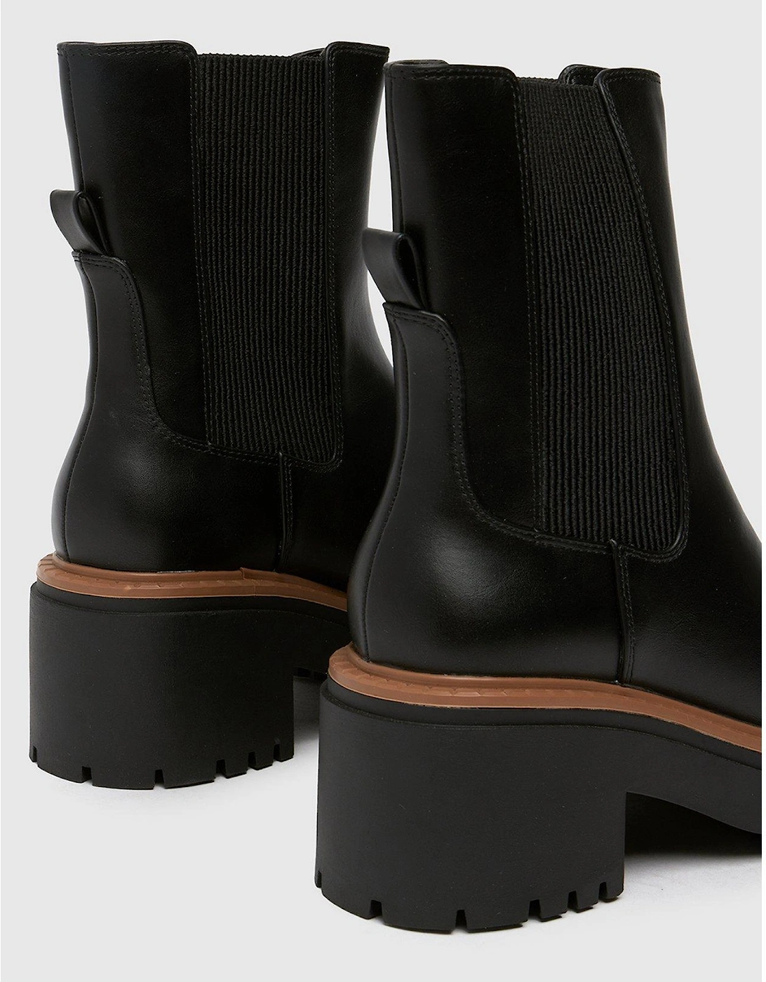 Alora Chelsea Boot - Black