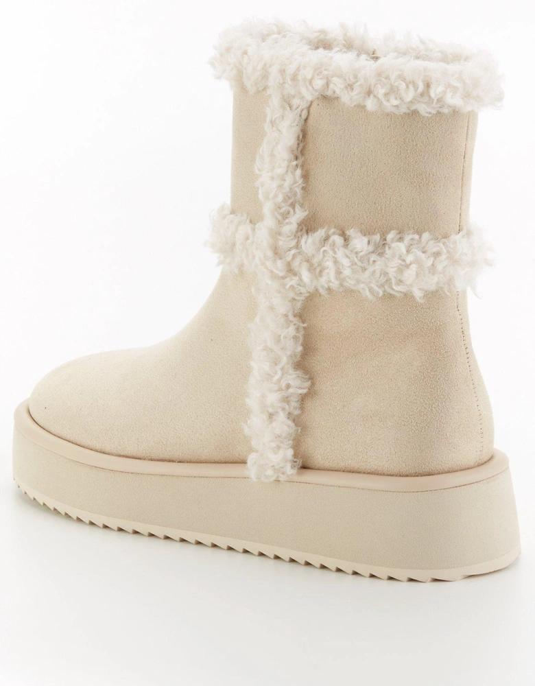 Flatform Ankle Boot With Faux Fur - Cream