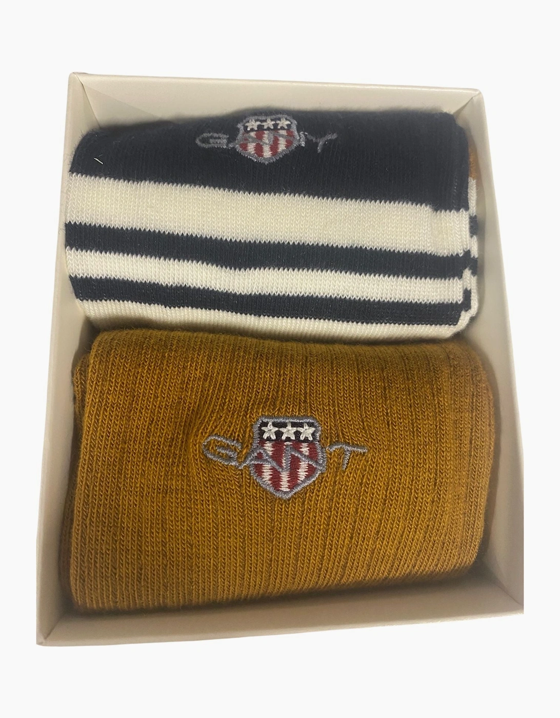 Gant Men's Beige 2-Pack Shield Logo Rugger Stripe Socks Gift Box, /Navy - : Eur Size 43-45