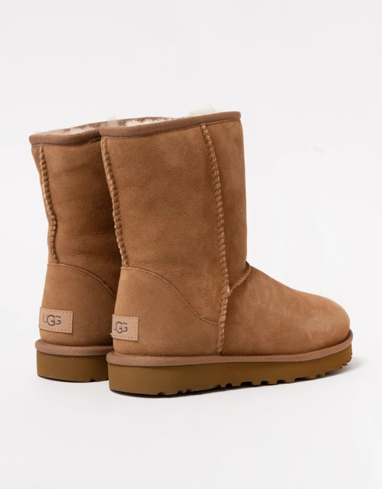 Classic Short II Womens Boot