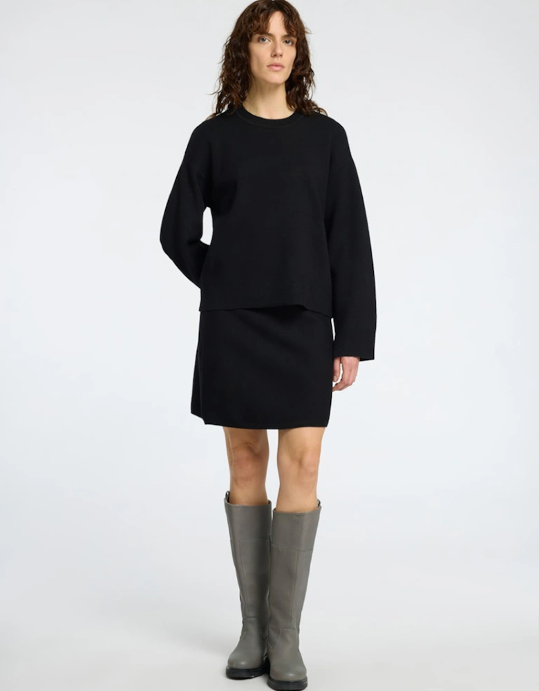 Femme Kamma Long Sleeve Knit O-Neck Black