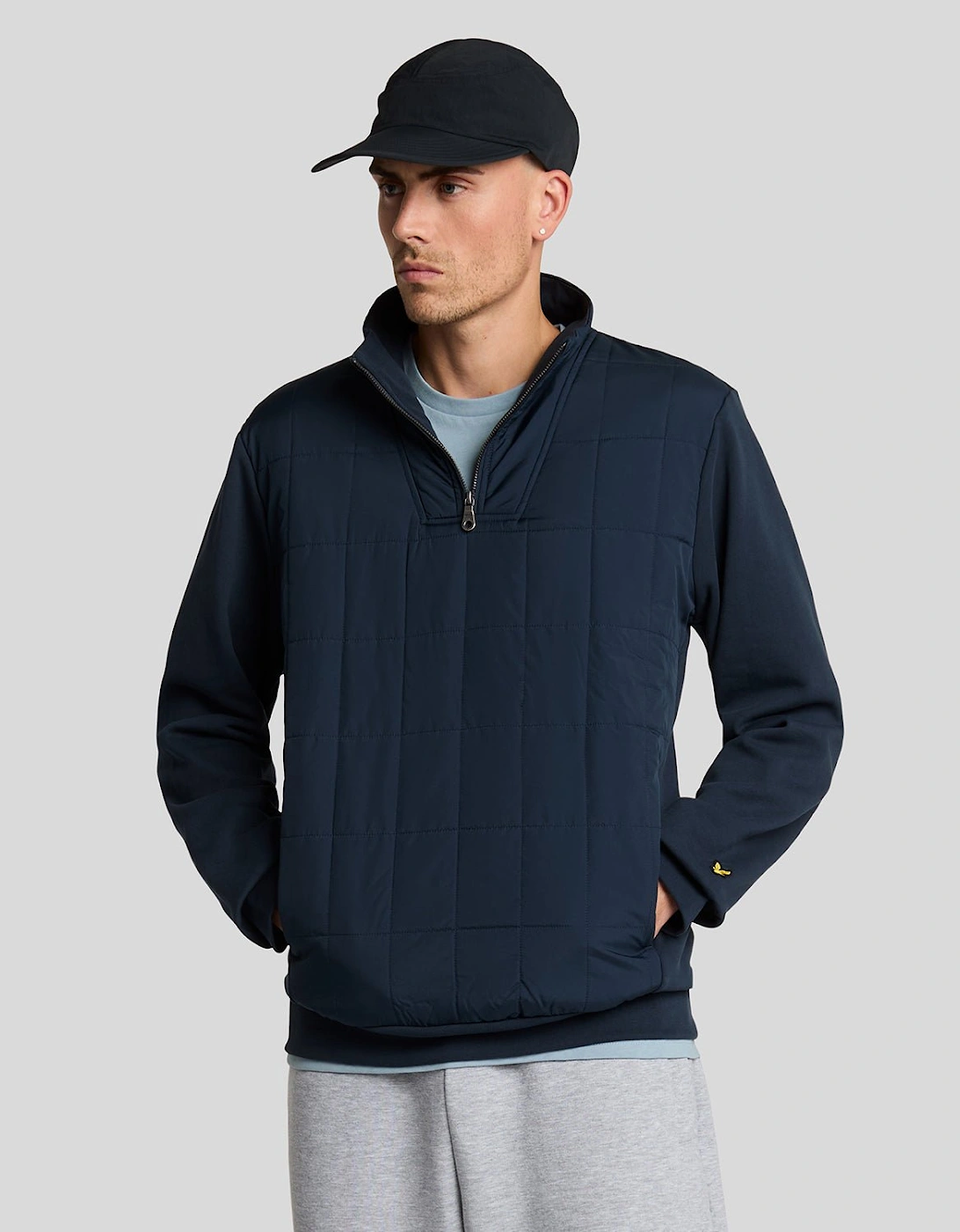 Lyle And Scott Men's Hybrid Quilted 1/4 Zip Sweatshirt - Navy - Size: M