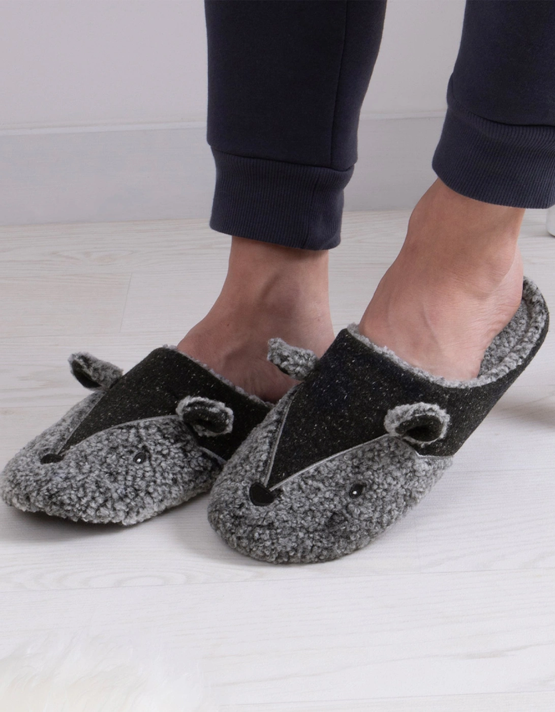 NOVELTY APPLIQUE Mule Slippers Mens Novelty