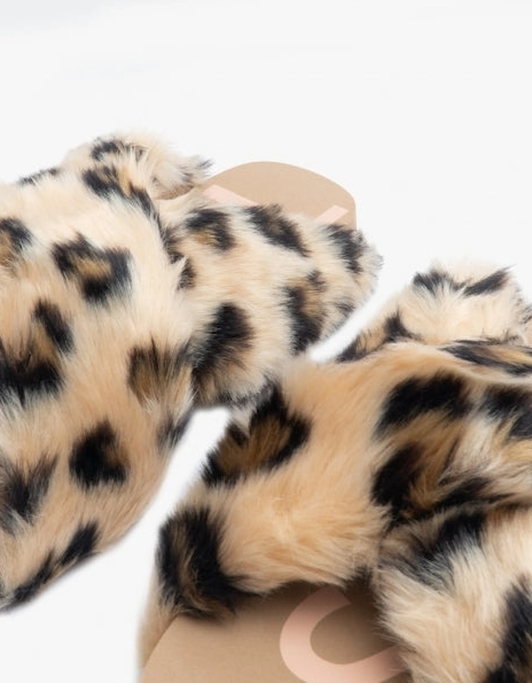 SUSIE Womens Faux Fur Mule Slippers Natural/Leopard