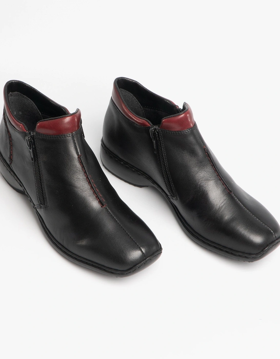 L3882-00 Womens Leather Boots Black