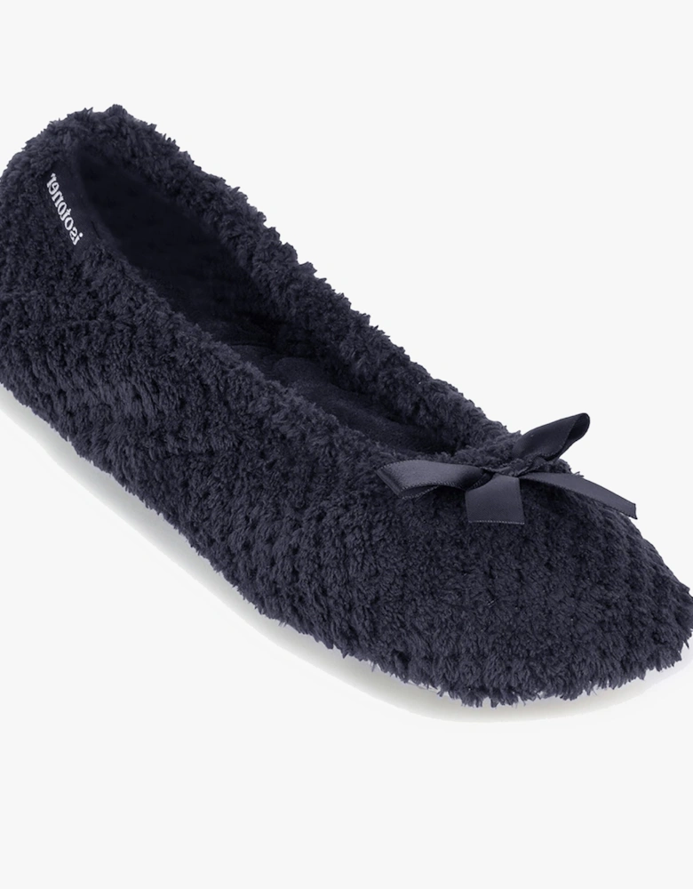 Isotoner POPCORN BALLETS Womens Slippers Black