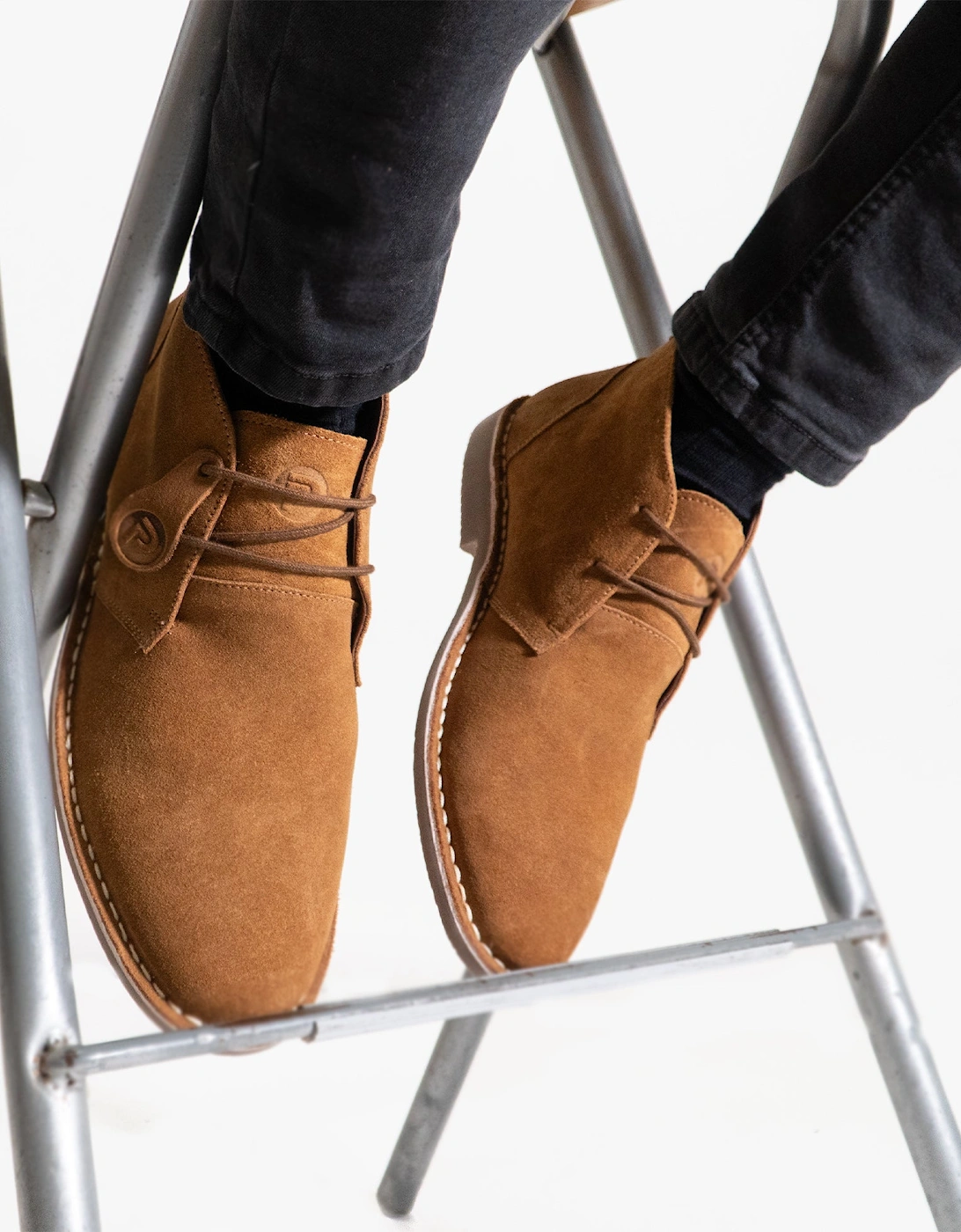 VESPA Unisex Desert Boots Cognac