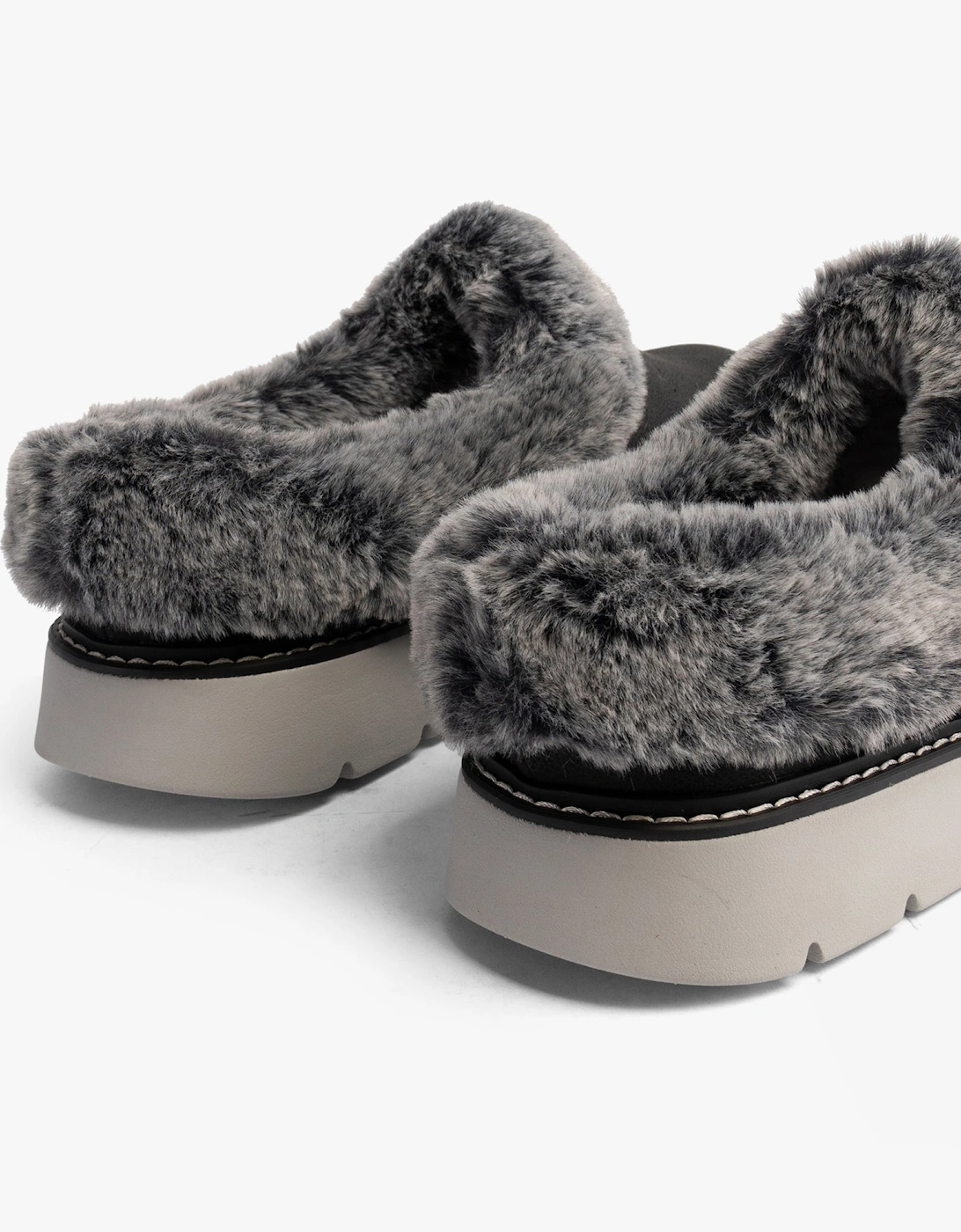 114762/BLK KEEPSAKES LITE - COZY BLEND Womens Slippers Black