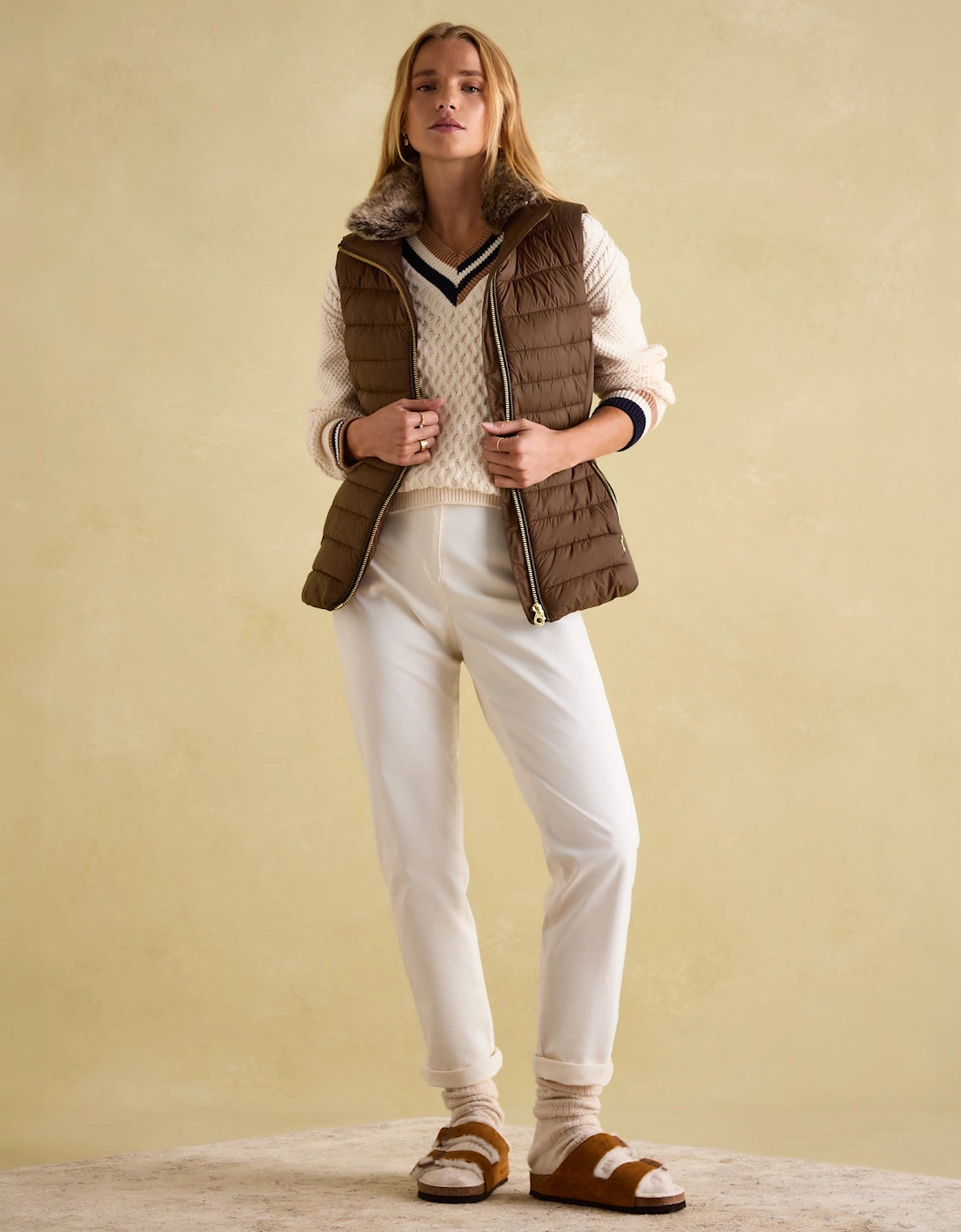 BECKLEY Womens Gilet Chestnut