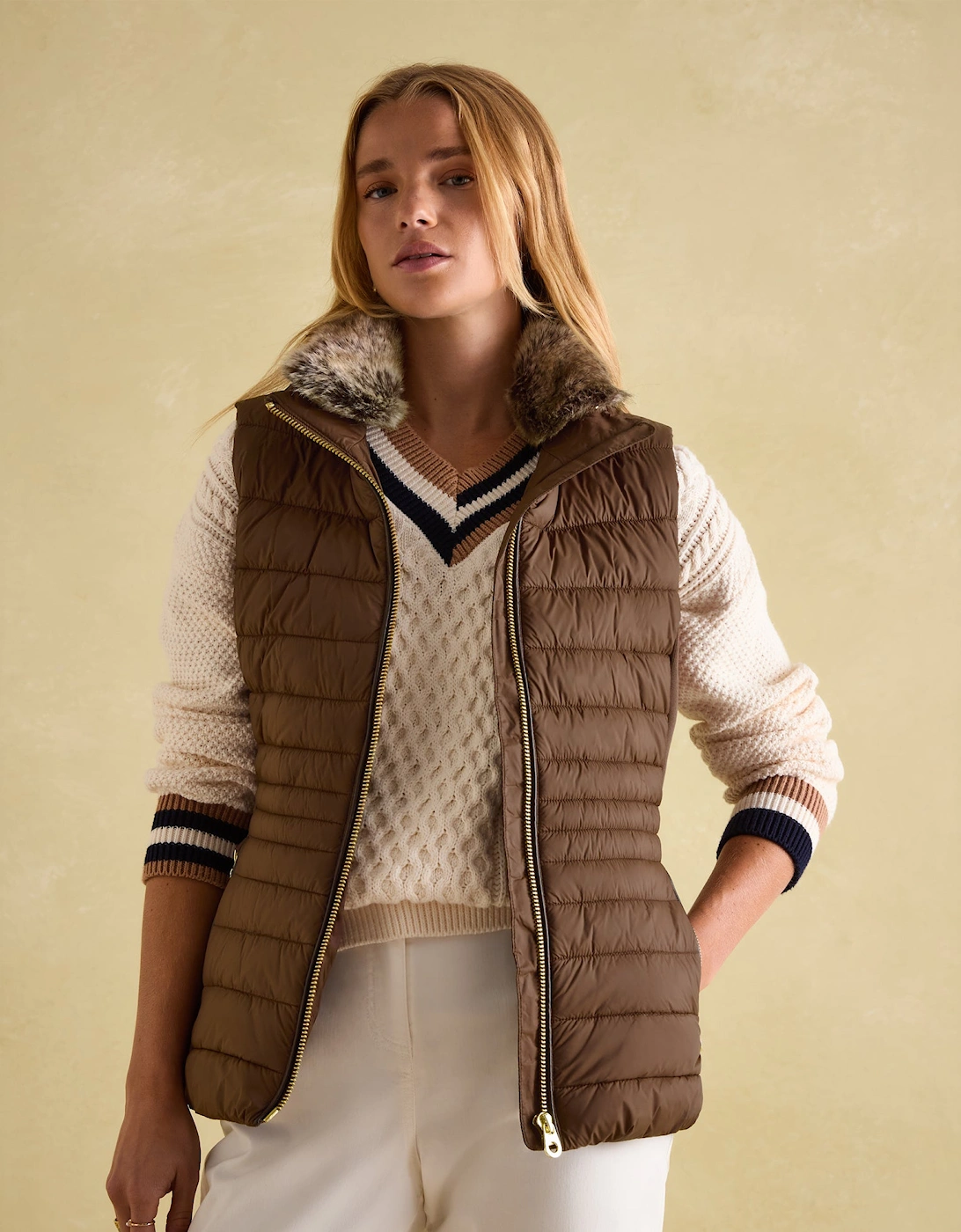 BECKLEY Womens Gilet Chestnut