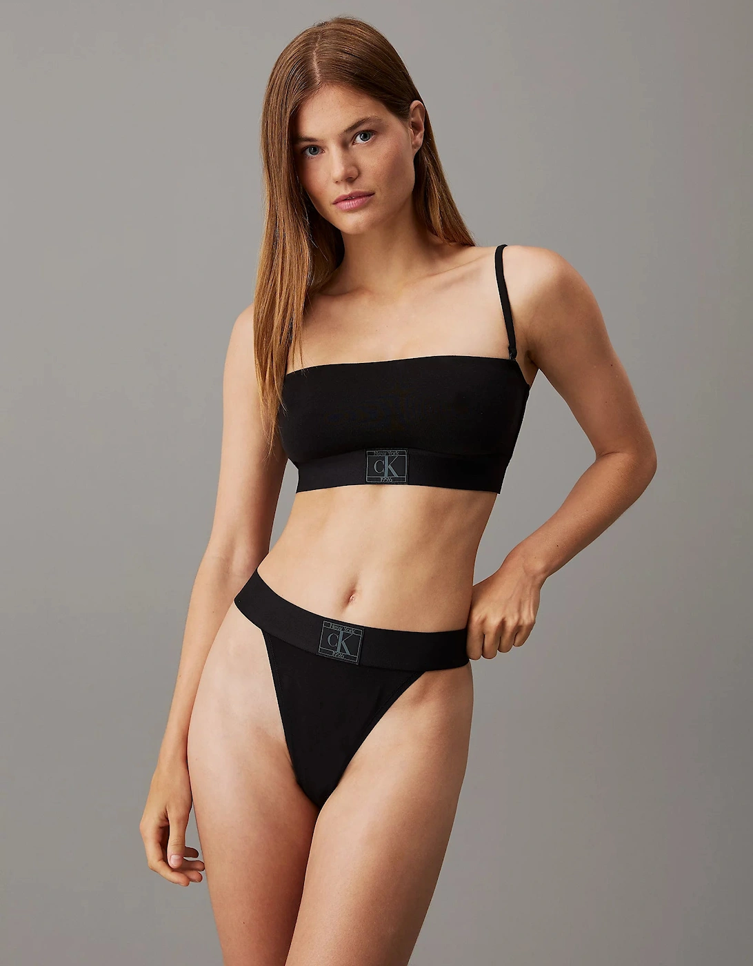 Women's Calvin Klein CK ESTABLISHED Womens Unlined Bralette Black - Size: LARGE