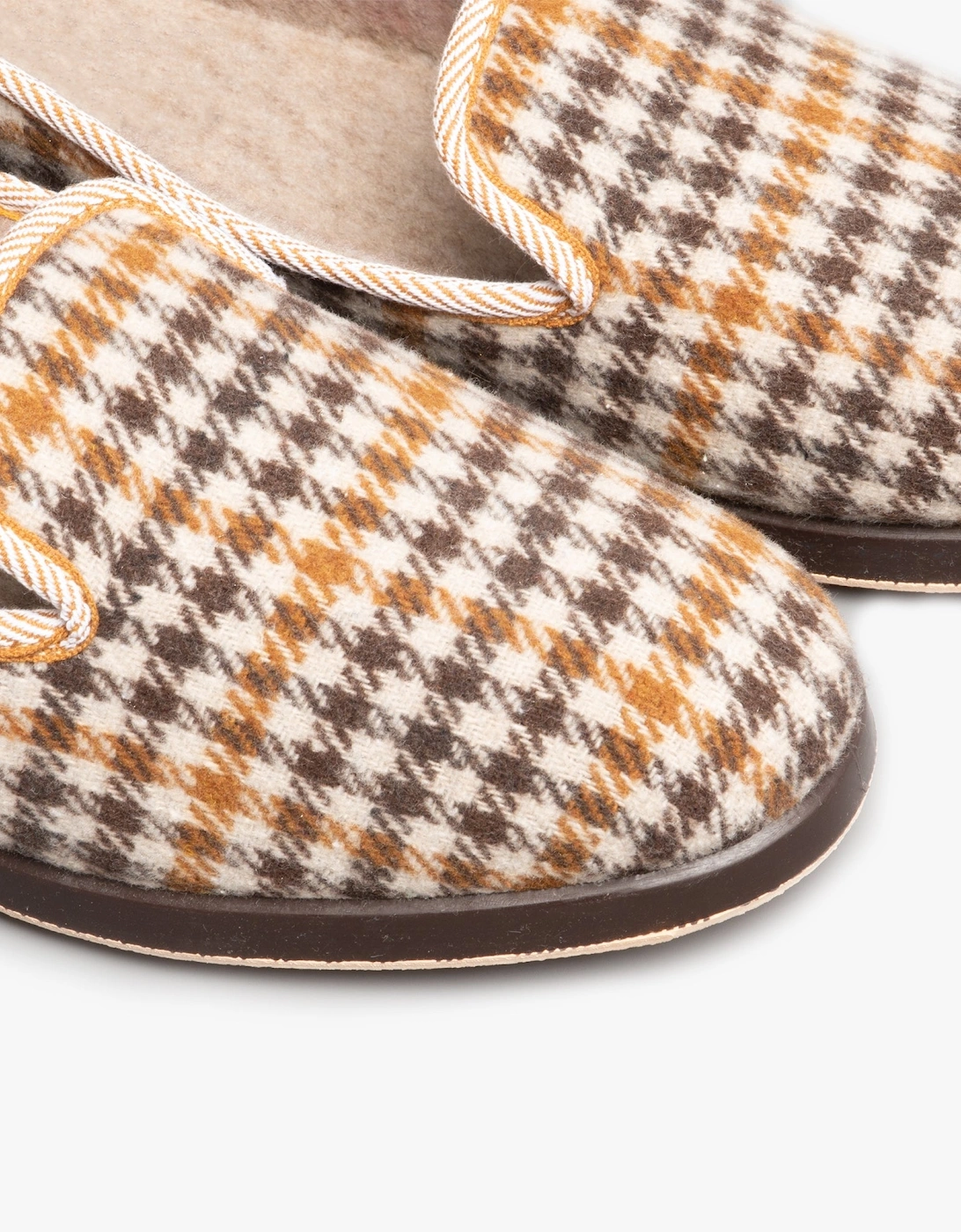 EVERETT Mens Slippers Check