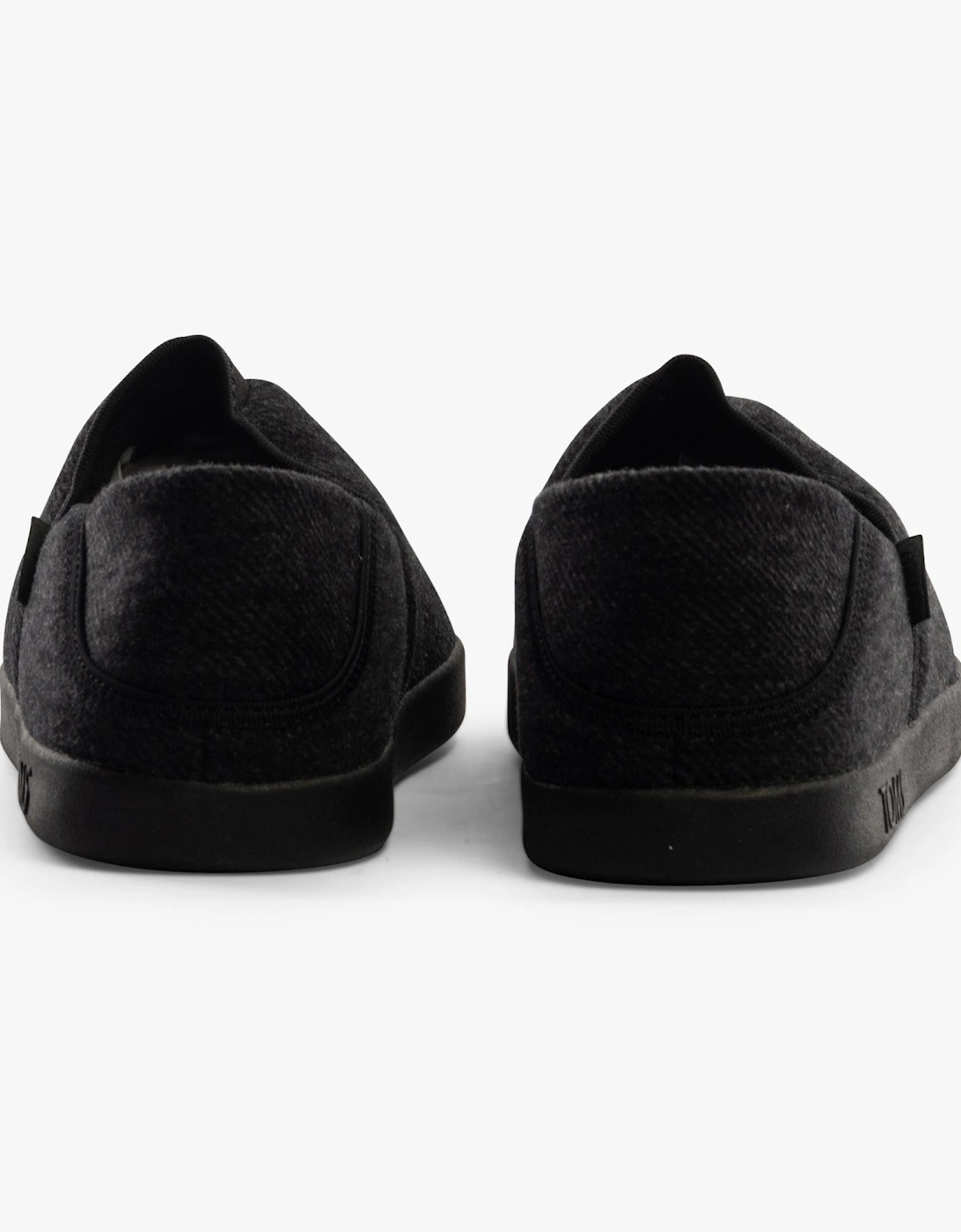 CAMDEN Mens Slippers Black