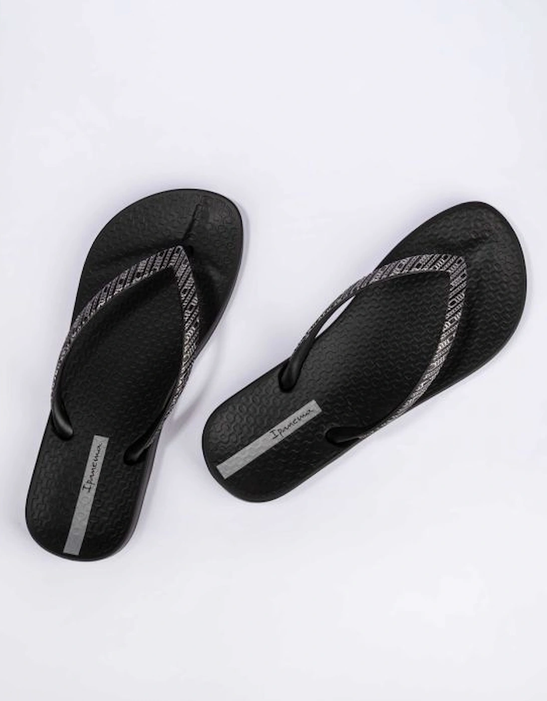 ANATOMIC MESH LINKS Womens Flip Flops Black