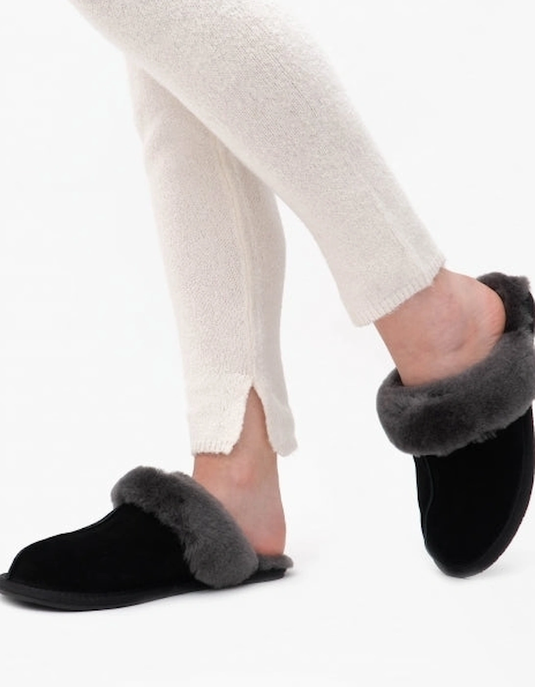 AYLA Womens Real Sheepskin Mule Slippers Black