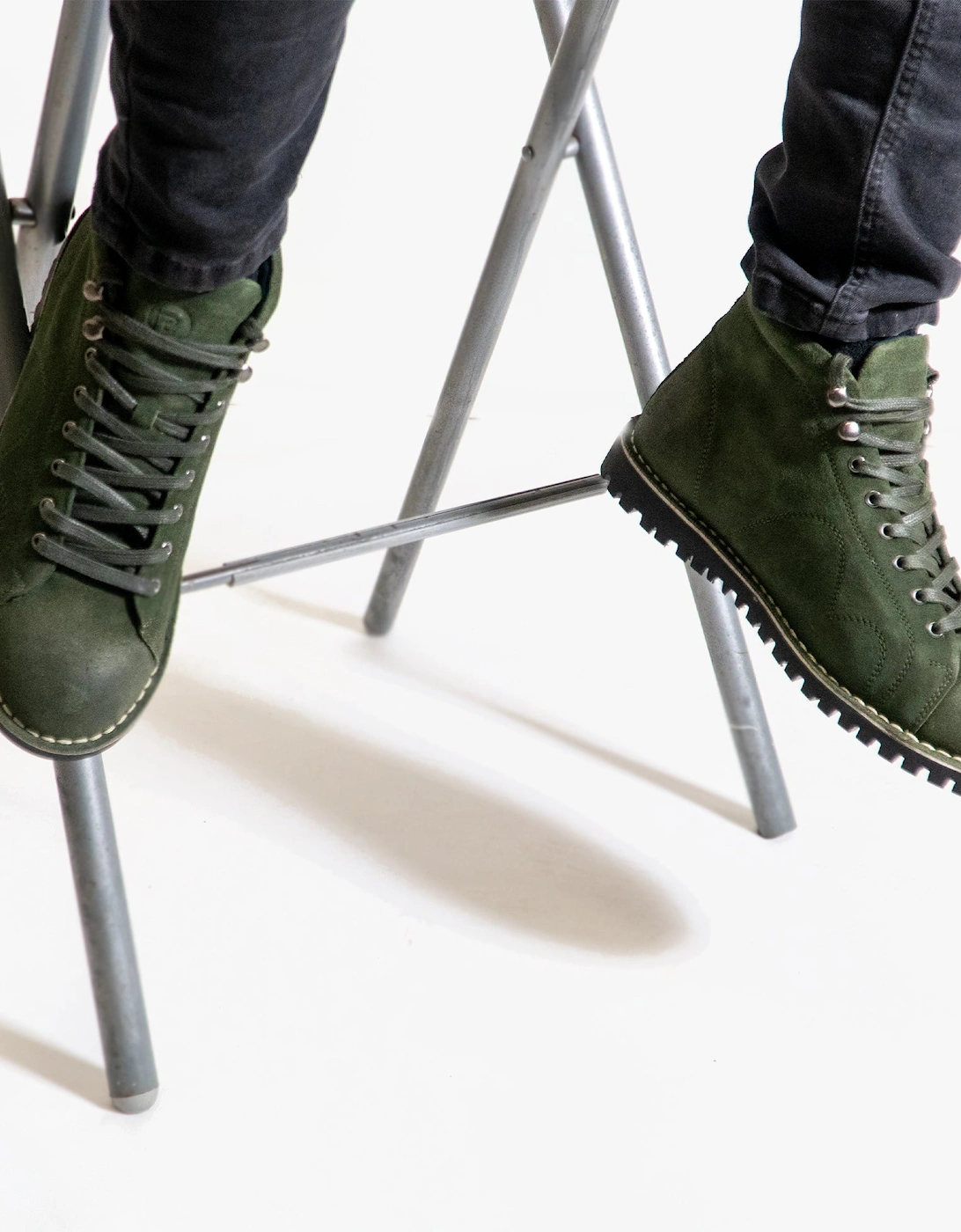 1961 MOD Mens Suede Boots Green