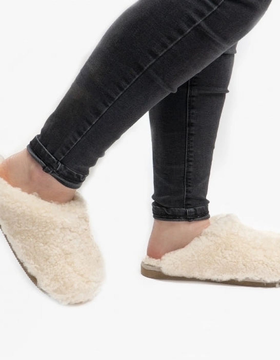 JENNY Womens Sheepskin Mules Creme