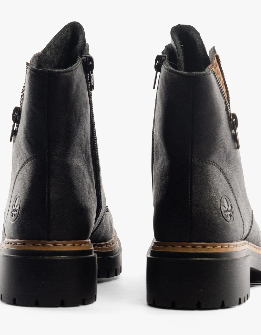72617-00 Womens Boots Black