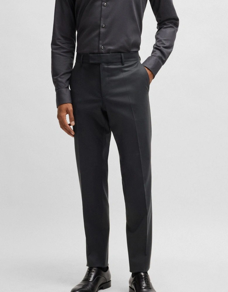 H Huge Peak 242 Suit Black