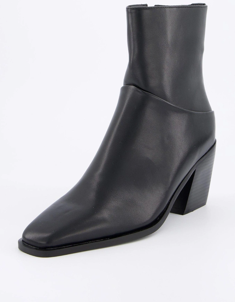 Medusa Ankle Boots - Black