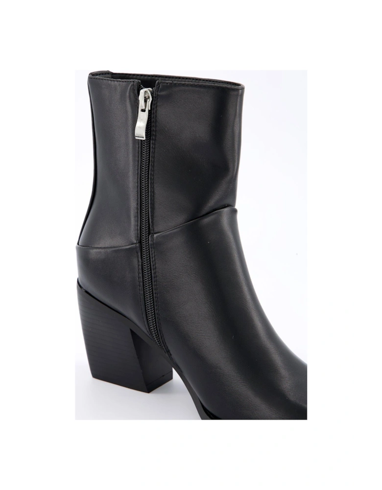 Medusa Ankle Boots - Black