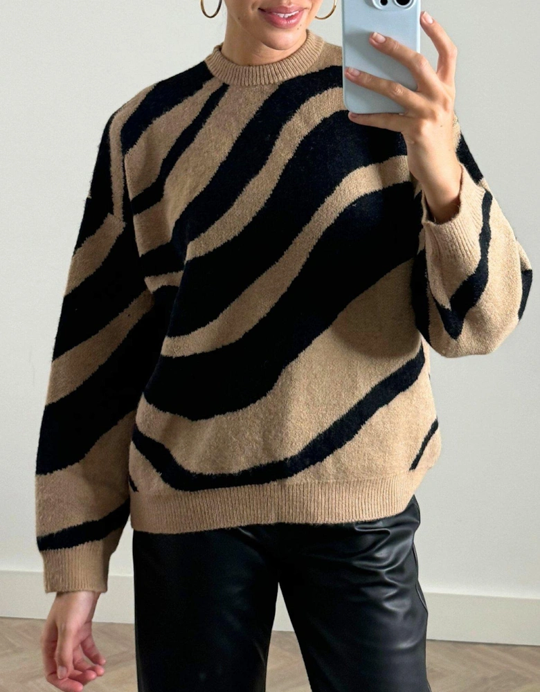 Zebra Print Knitted Jumper - Black/Stone