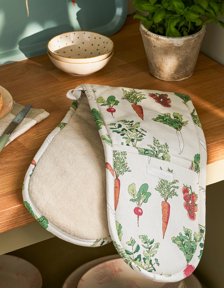 Garden Vegetables Double Oven Glove