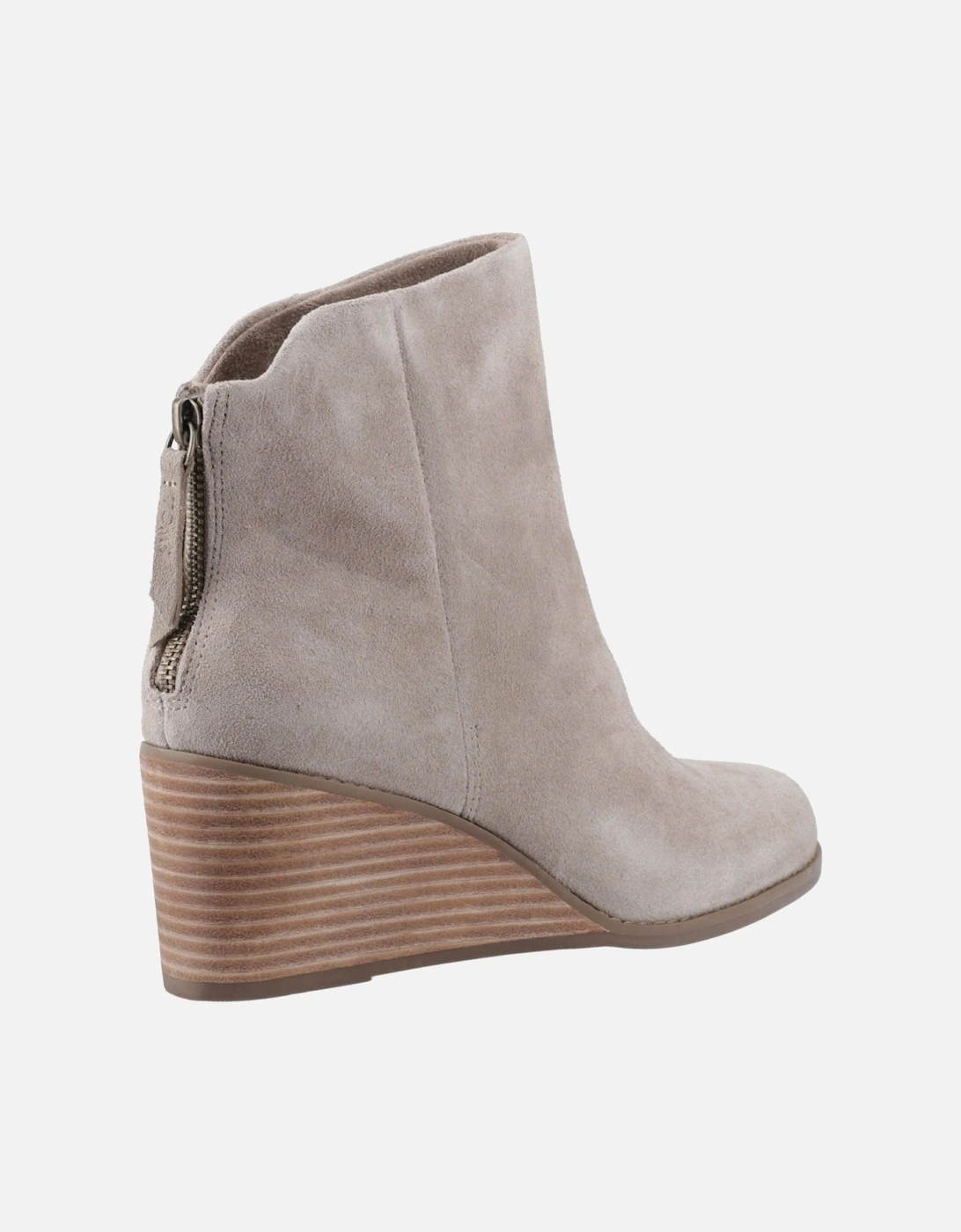 model Casey Ankle Boot Female in Natural